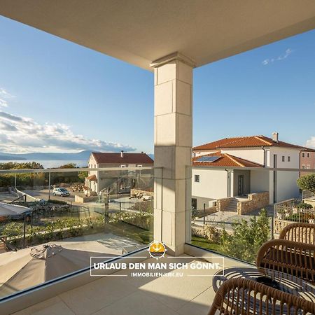 Villa Richard Малинска Екстериор снимка