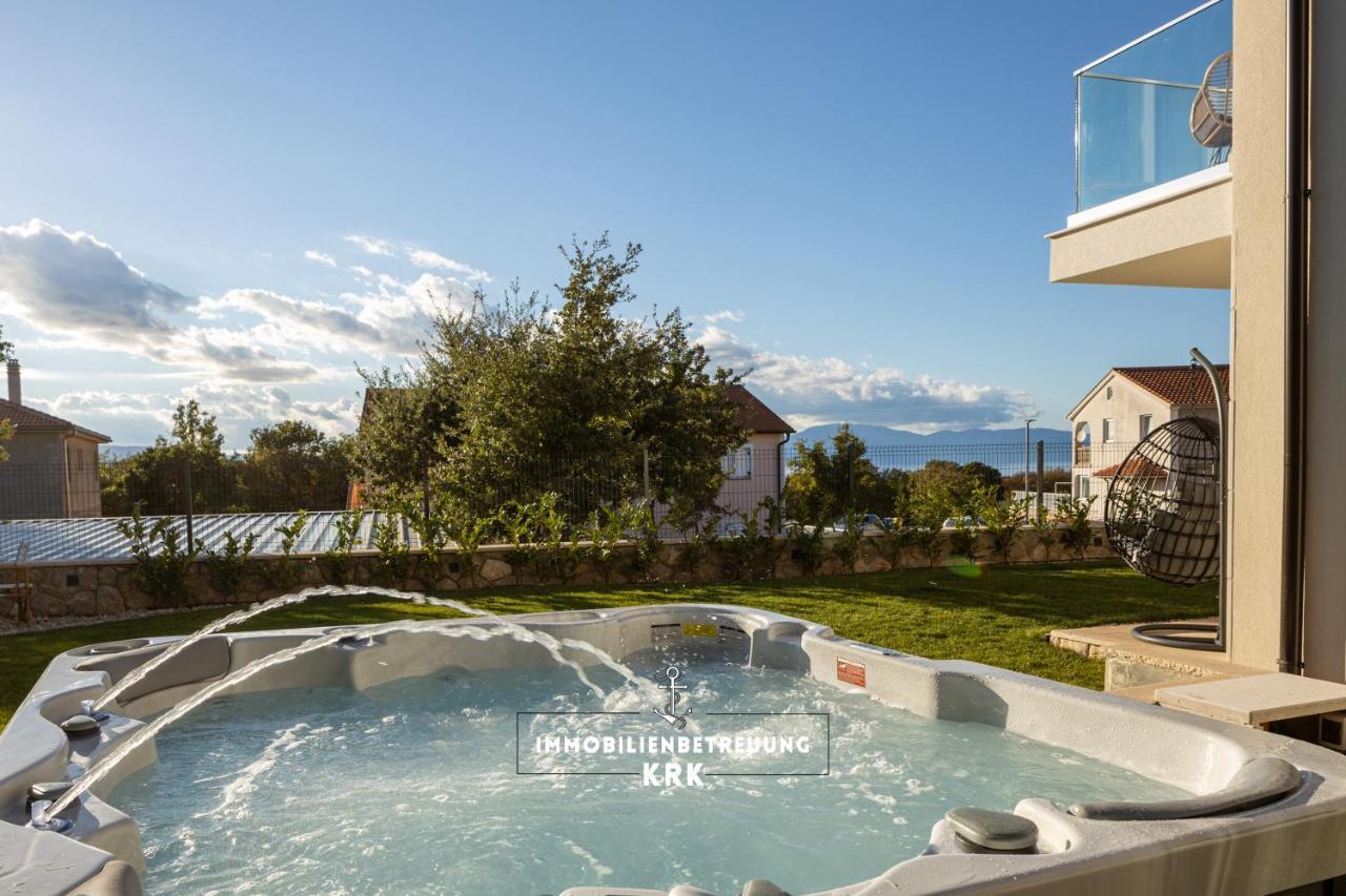 Villa Richard Малинска Екстериор снимка