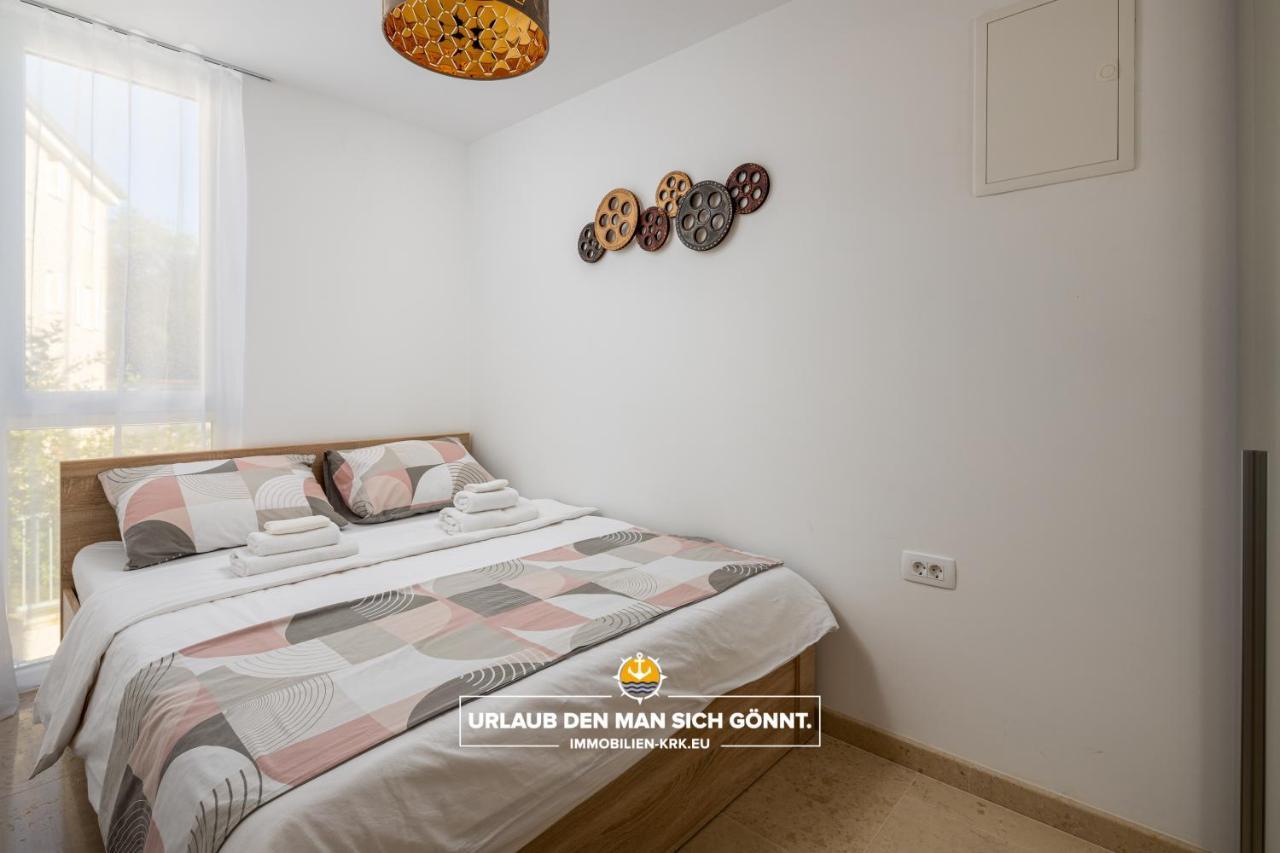 Villa Richard Малинска Екстериор снимка